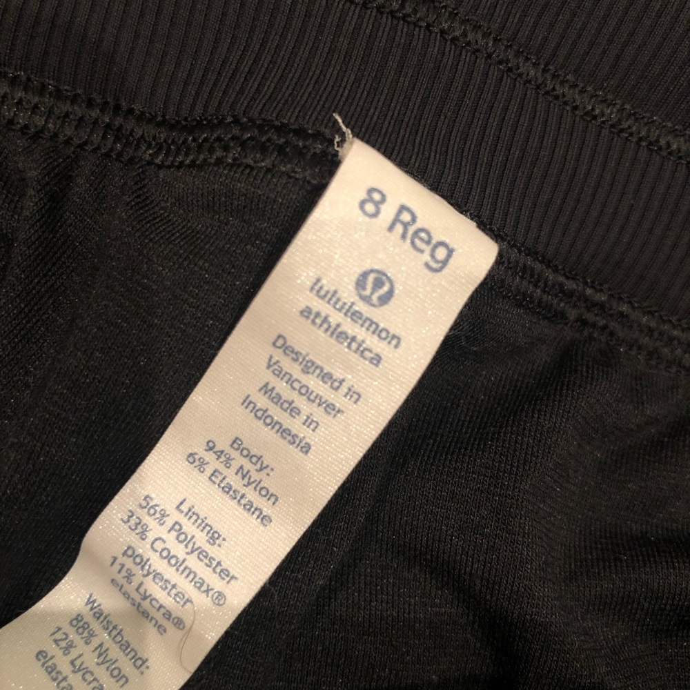 Lululemon lined dance pant size 8